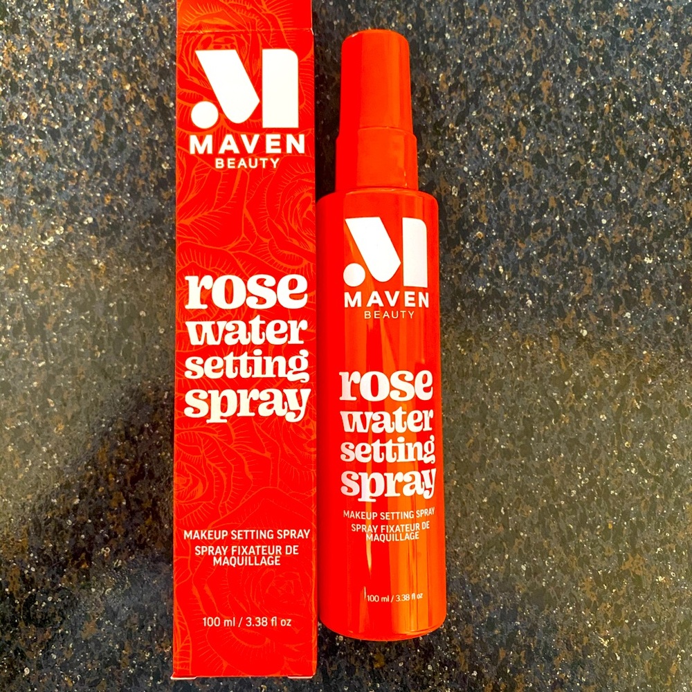 ✨NEW Maven Beauty Rose Water Setting Spray